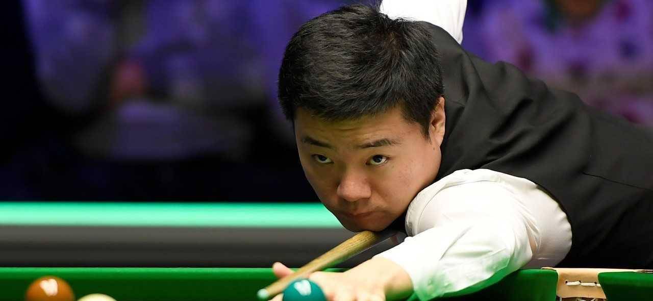 位主教练在 位主教练在